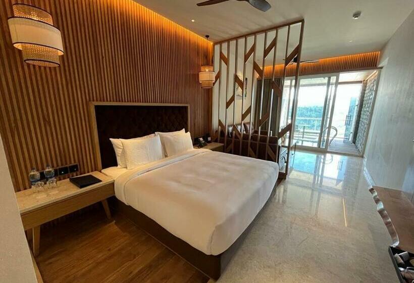 套房配有游泳池, Anantam Resort & Spa