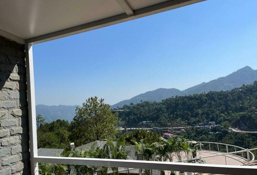 套房配有游泳池, Anantam Resort & Spa