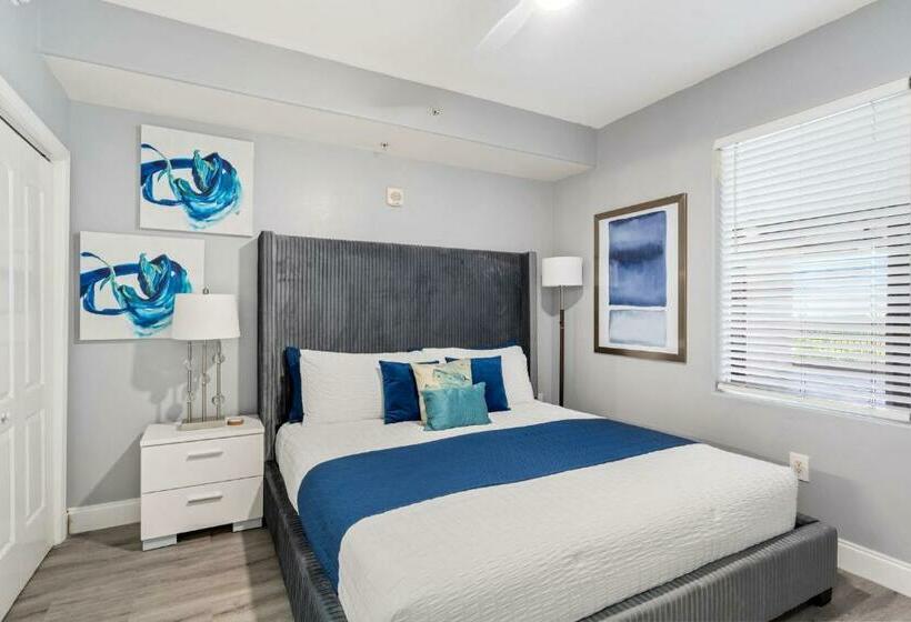 1 Bedroom Apartment Lake View, Blue Heron Beach Resort