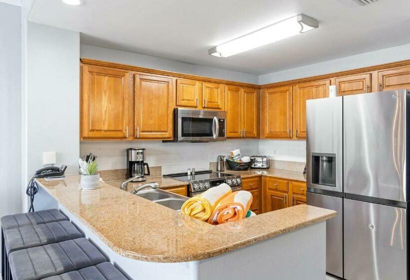 1 Bedroom Apartment Lake View, Blue Heron Beach Resort