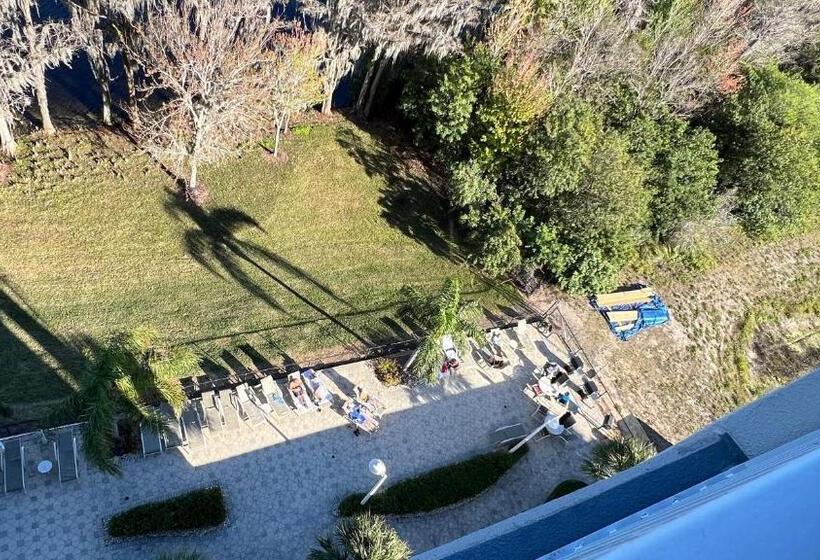 1 Bedroom Apartment Lake View, Blue Heron Beach Resort