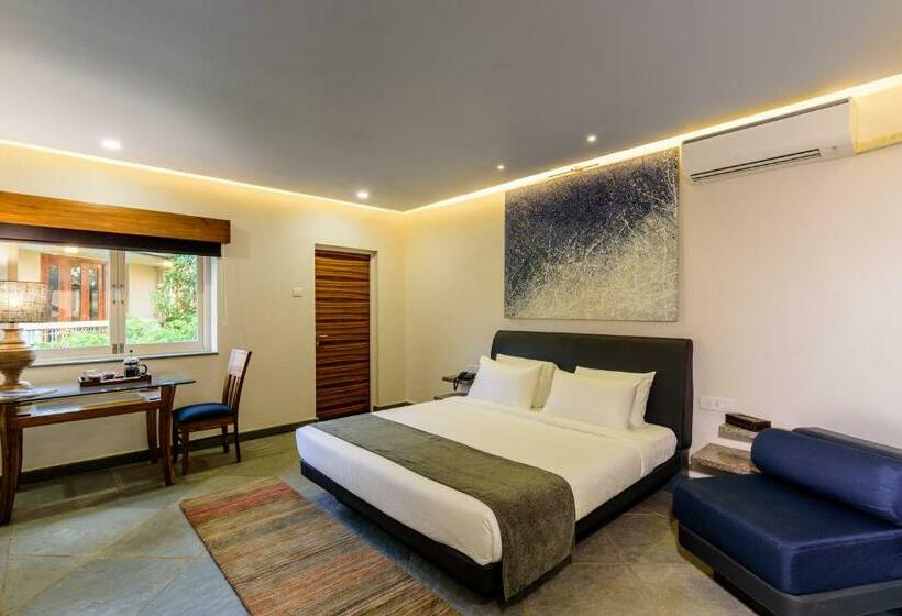 Quarto Deluxe, Argo By Trance