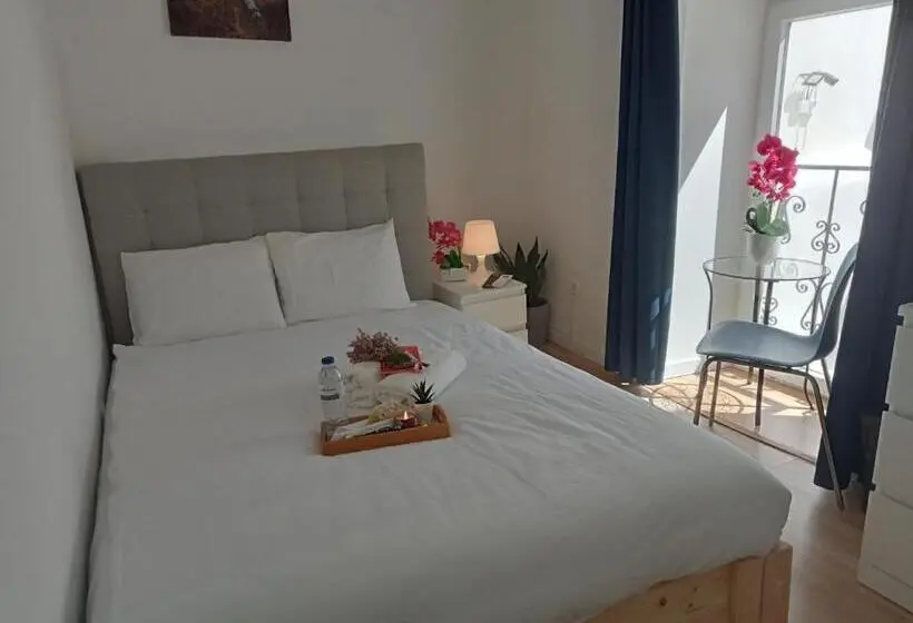 اتاق لوکس, Sylhet Bnb
