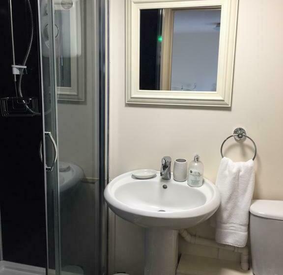 标准间, The Crown, Smallburgh