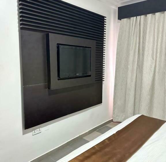 اتاق استاندارد, Maxx Msquare