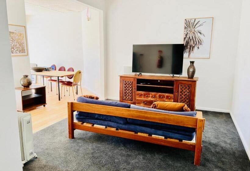 בית, חדר שינה 1, Talbingo Lodge   Selwyn Accommodation