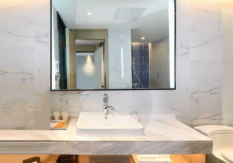 프리미엄 룸, Kyriad Marvelous Hotel Alashan