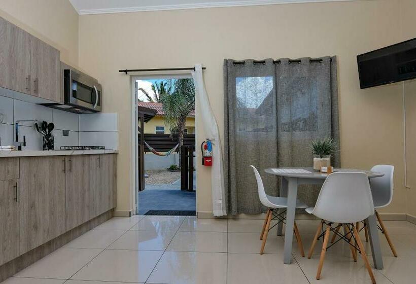 شقة غرفة واحدة مطلة على حمام السباحة, Little Sea Aruba