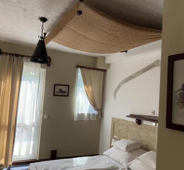 اتاق استاندارد با بالکن, Villa Sagan