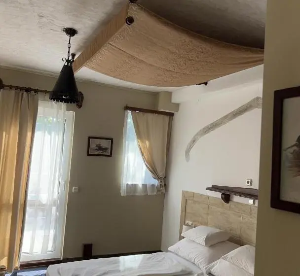 اتاق استاندارد با بالکن, Villa Sagan