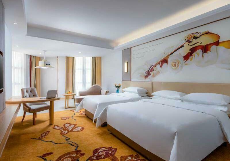 Семейный Номер Deluxe, Vienna International Hotel Fujian Quanzhou Jinjiang Airport