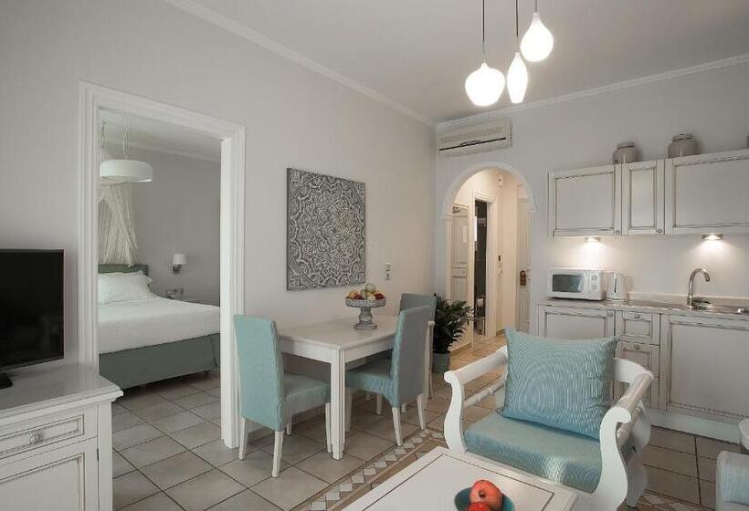 小型套房侧面可观海景, Delfino Blu Wellness Boutique