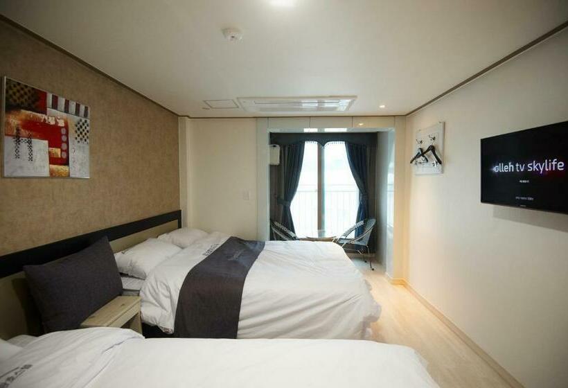 Quarto deluxe, Dorcas Tourist Hostel