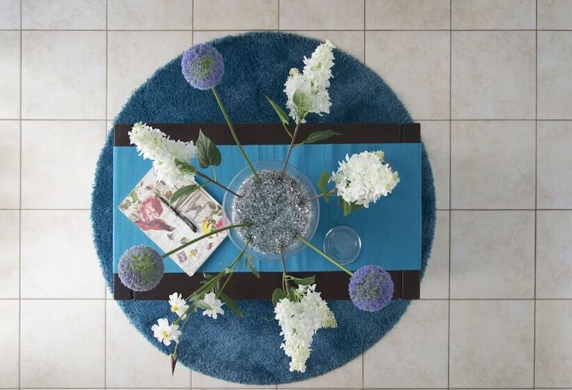 1ベッドルームのデラックスアパートメント, Flower Pot Complex Aparts & Studios!