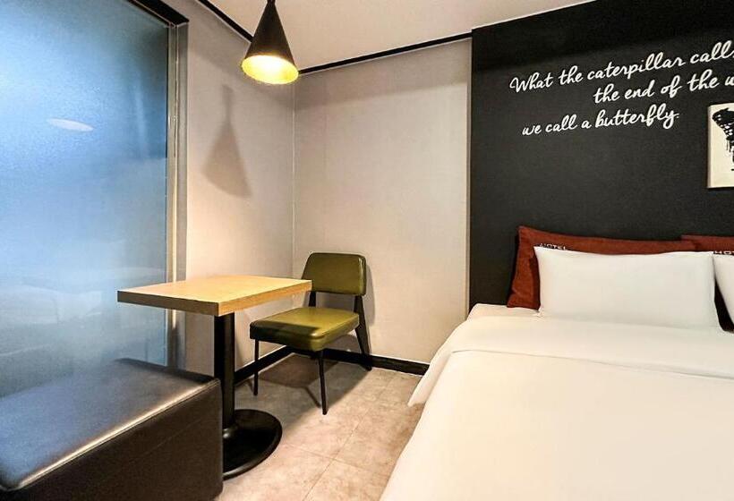 Chambre Standard avec Balcon, Box