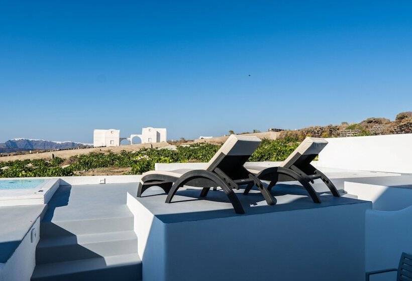 سوئیت دولوکس با چشمانداز, Serenità Luxury Suites