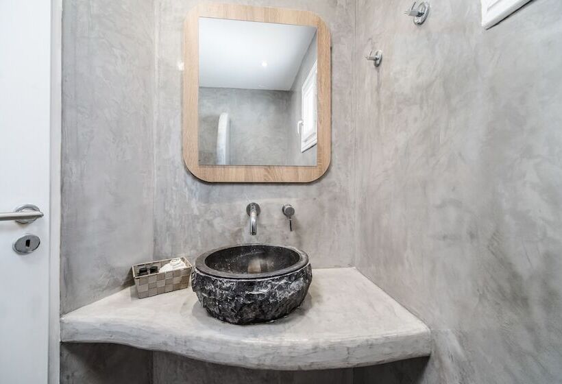 سوئیت با چشمانداز, Serenità Luxury Suites