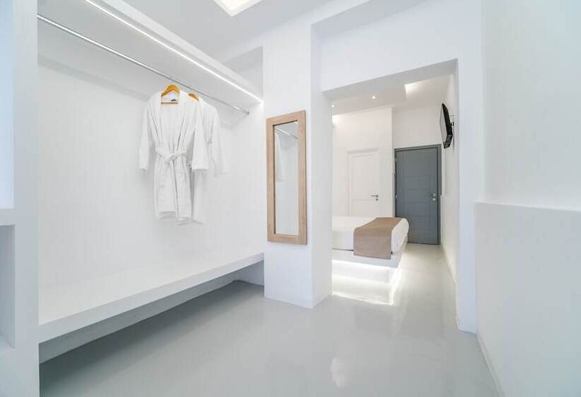 سوئیت دولوکس با چشمانداز, Serenità Luxury Suites