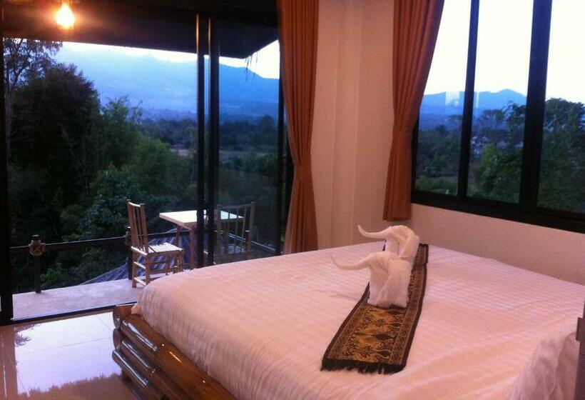 豪华房间带漩涡浴缸, Changpai Hill