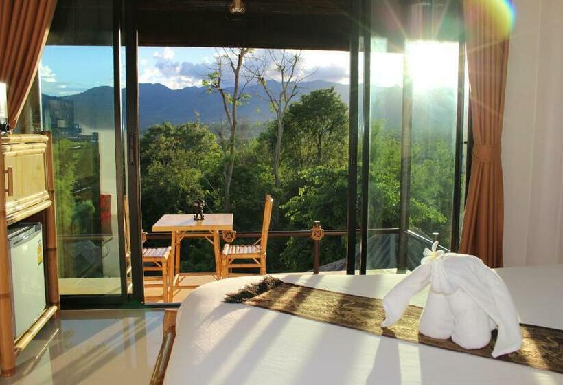 חדק דלוקס עם ג'קוזי, Changpai Hill