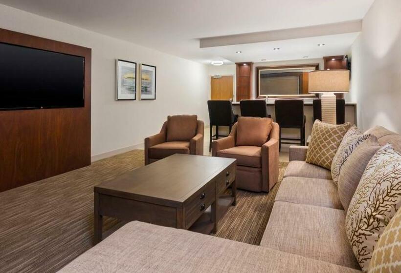 Президентский Люкс, Holiday Inn Express & Suites Medina, An Ihg