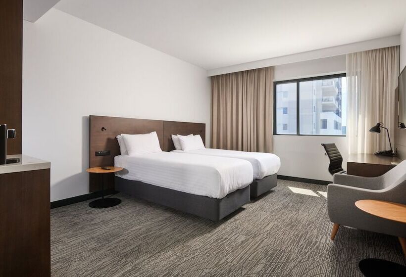 带城市景观的标准间, Holiday Inn West Perth, An Ihg