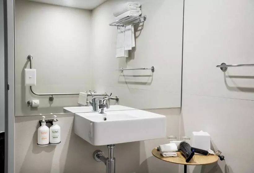 Standard Room Adapted for people with reduced mobility