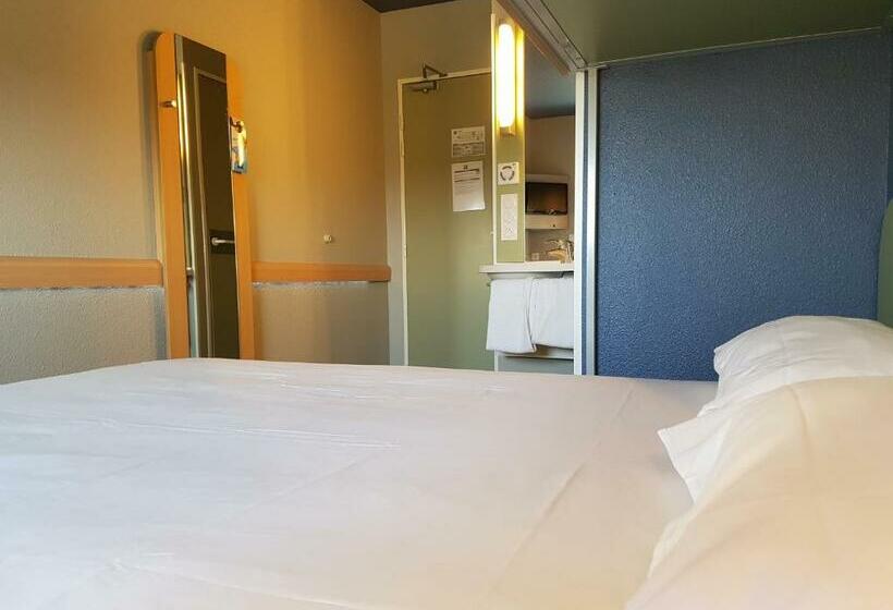 2段ベッド付きスタンダードルーム, Ibis Budget Dolechoisey