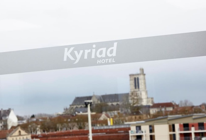 Номер Стандарт, Kyriad Troyes Centre