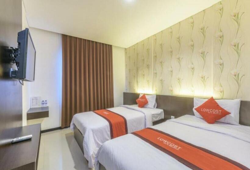 スタンダードルーム, Lowcost Bed & Breakfast