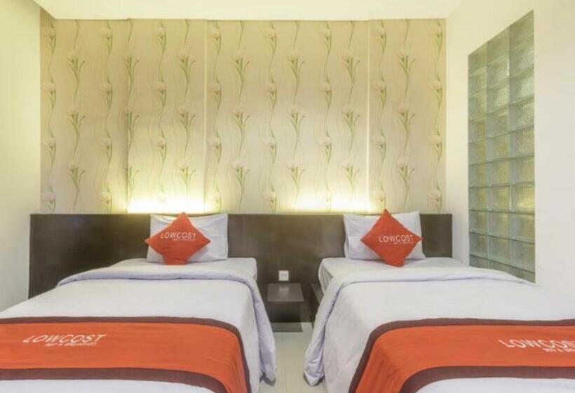 スタンダードルーム, Lowcost Bed & Breakfast