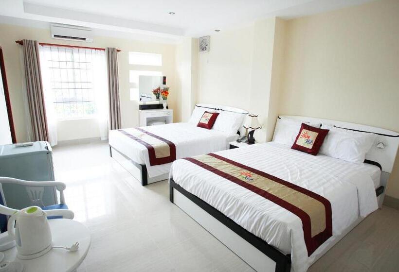 اتاق لوکس خانوادگی, Sun & Sea