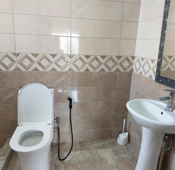 اتاق لوکس چهار تخته, Mahe Holiday Resort