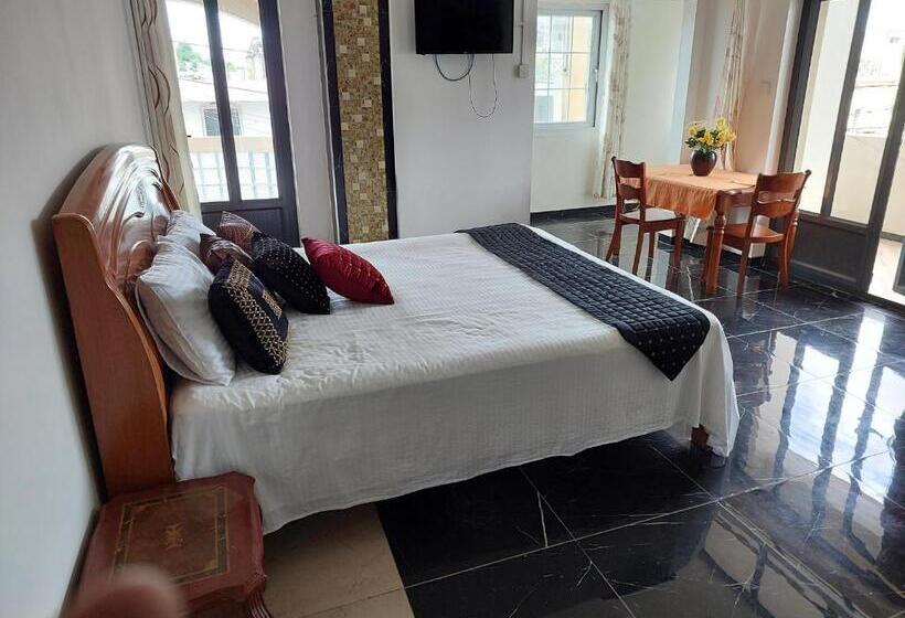 اتاق لوکس یک تخته, Mahe Holiday Resort