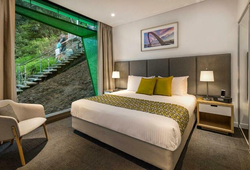 Апартаменты 1 Спальня, Quest Mounts Bay Road