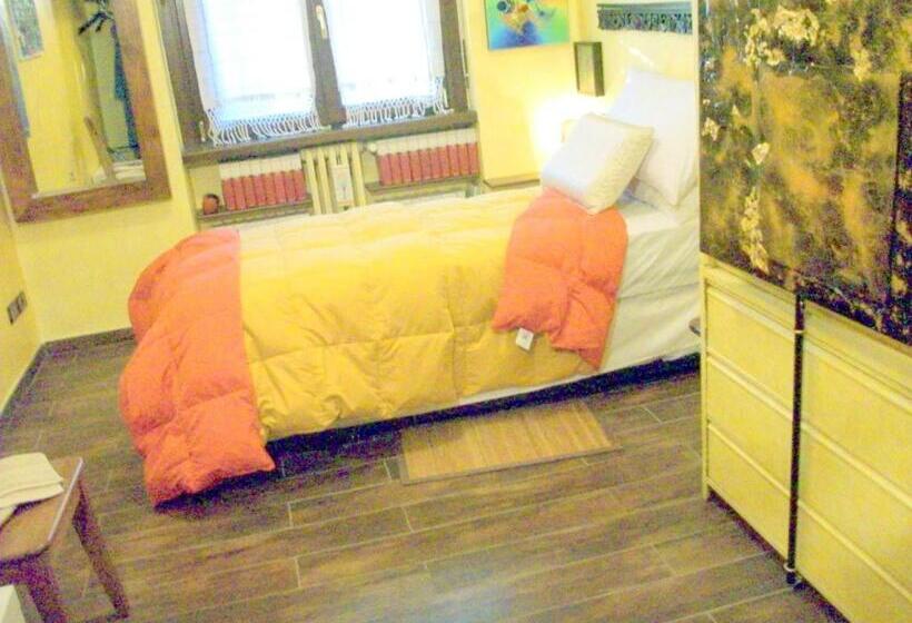 اتاق استاندارد, San Siro Apartment