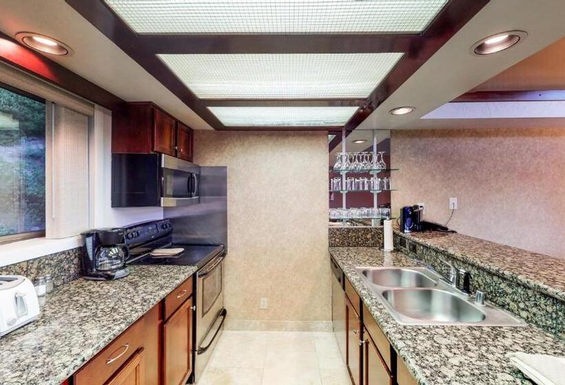 침실 2개 아파트, Tahoe Chaparral