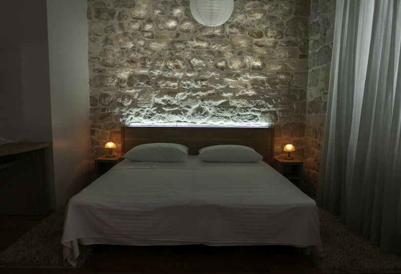 اتاق استاندارد, Tifani Luxury Rooms 2