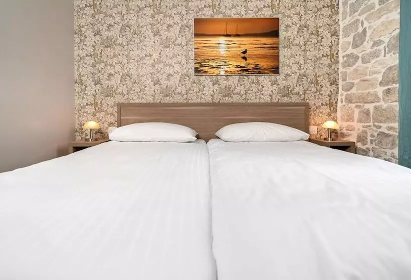 スタンダードルーム, Tifani Luxury Rooms 2