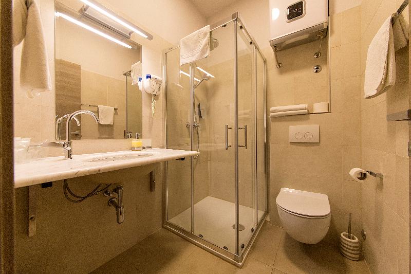 اتاق استاندارد, Tifani Luxury Rooms 2