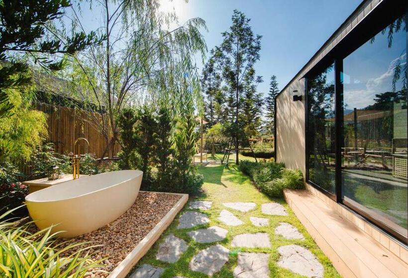 Вилла Deluxe 1 Спальня, Thara Dara Khaoyai