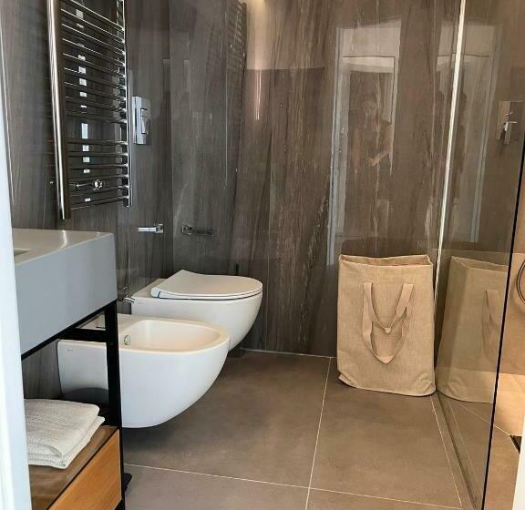 جناح سرير كينج, Il Volo