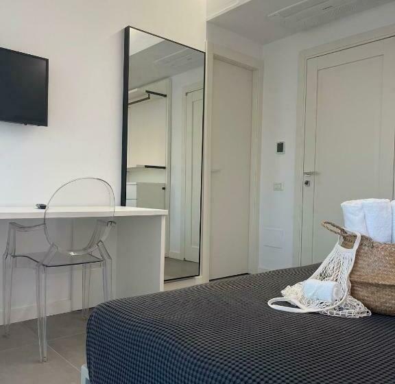 غرفة ديلوكس مطلّة علي البحر مزوَّدة بشُرفة, Il Volo