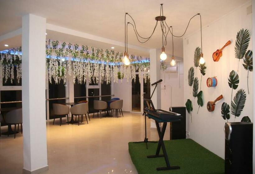 آپارتمان 1 خوابه, Hary S Apart