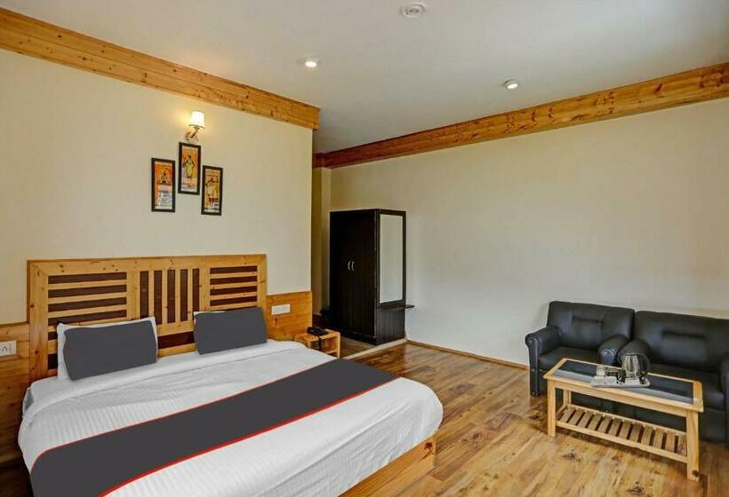 اتاق کلاسیک سه تخته, Flagship The Country House