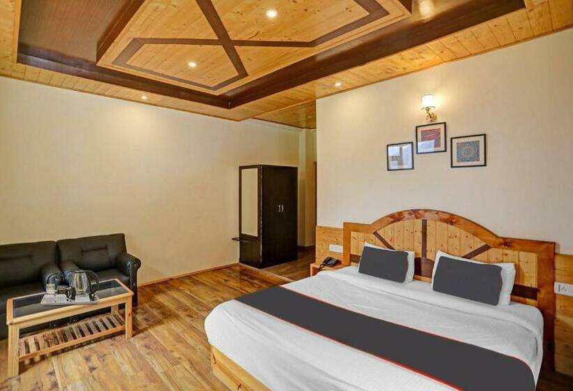 اتاق کلاسیک سه تخته, Flagship The Country House