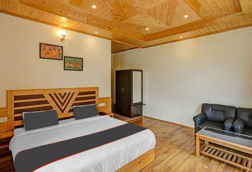 اتاق کلاسیک سه تخته, Flagship The Country House