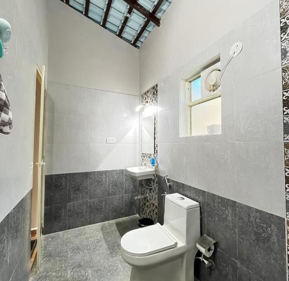 标准间, La Station Resort Vagator