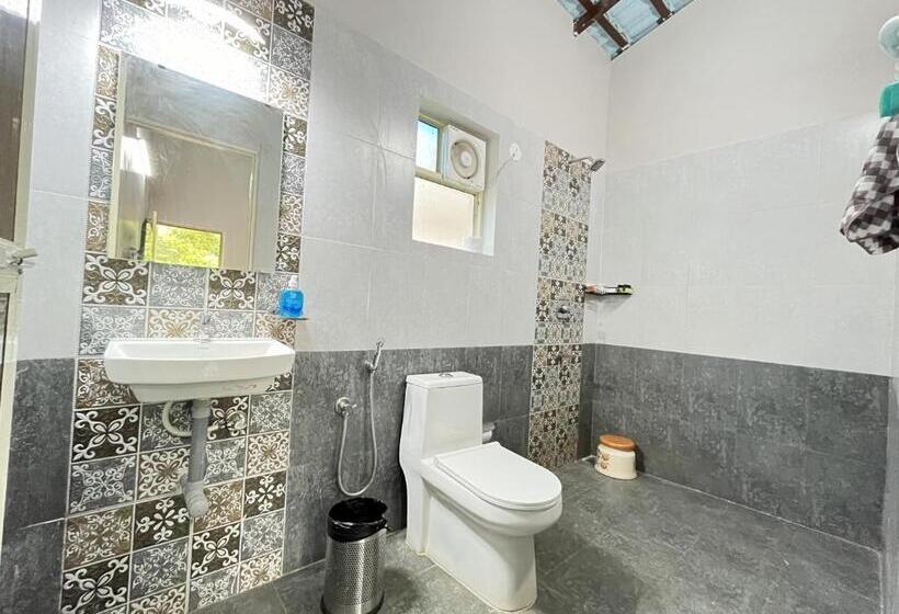 Номер Стандарт, La Station Resort Vagator