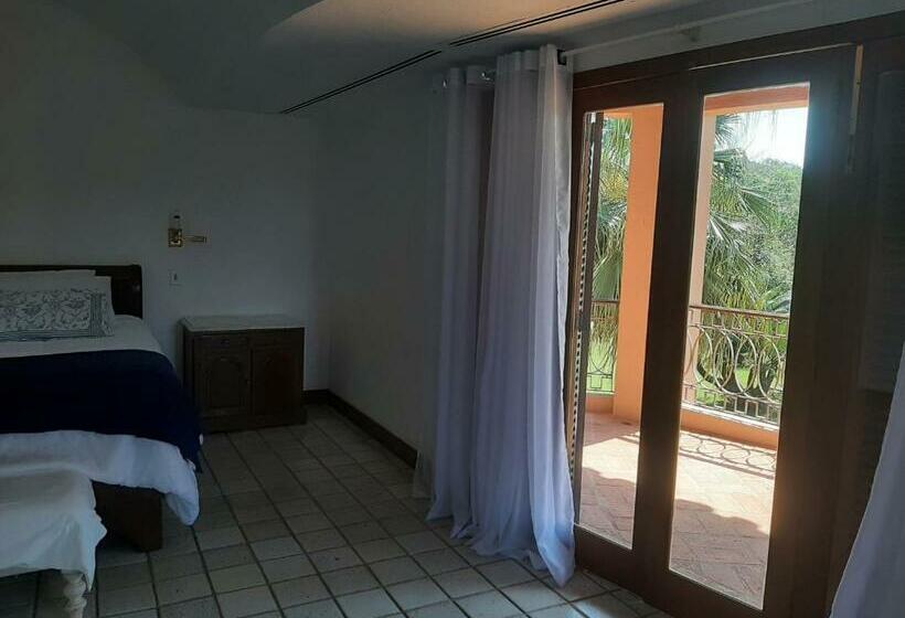 발코니가 있는 스위트, Quarto Privativo